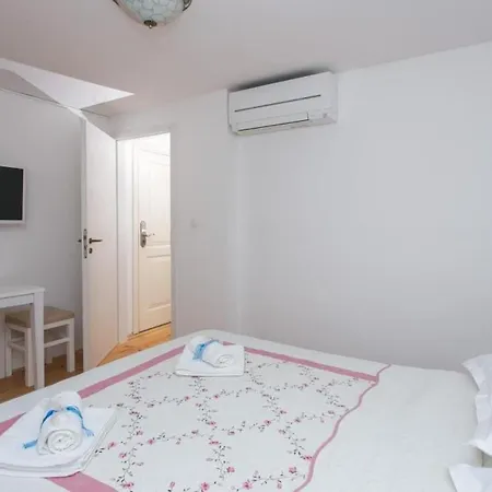 Lumin - Studio With City View Third Floor) * Dubrovnik